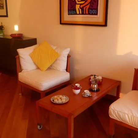 House Rouge By Holiday World Apartman *